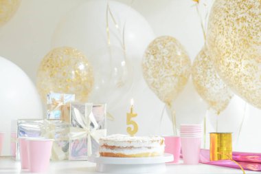 dekore doğum günü pastası 