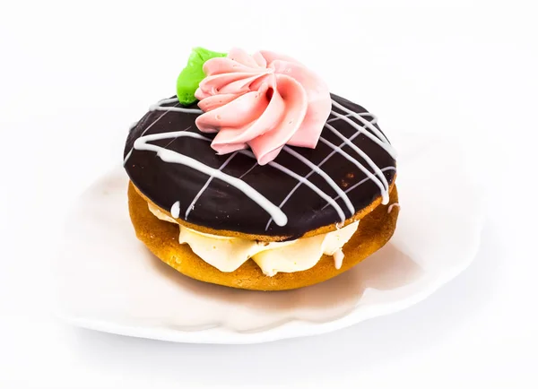 다채로운 비스킷 케이크 착 빙 및 커스터드 충전 부시 — 스톡 사진