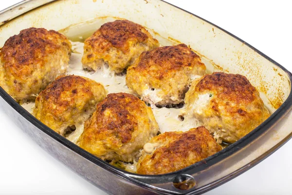 Ev yapımı et köftesi, fırında pişmiş