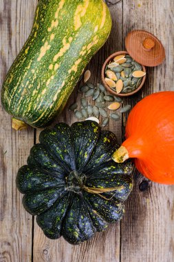 Sağlıklı gıda - kabak çekirdeği ve