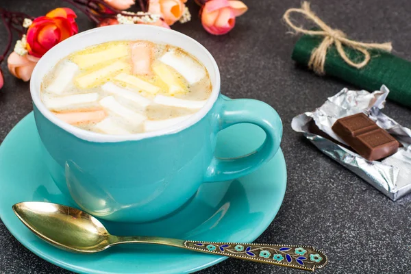 Cacao, koffie met Marshmallows zoete voedsel — Stockfoto