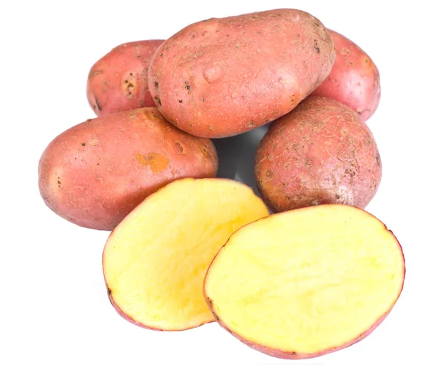Рожевий картоплі солодкий батат ізольовані на білому тлі — стокове фото