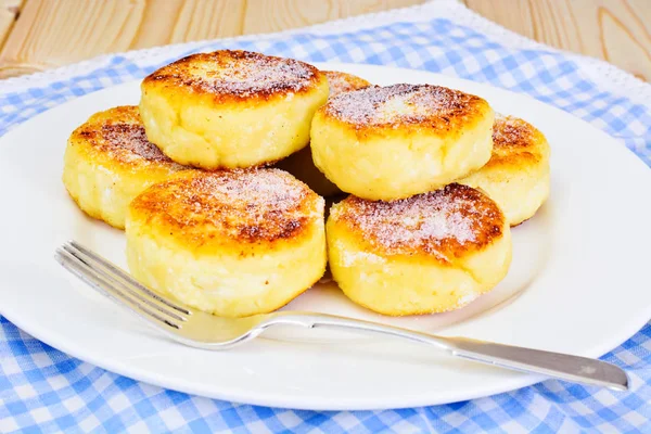 Krapfen mit Süßkäse — Stockfoto