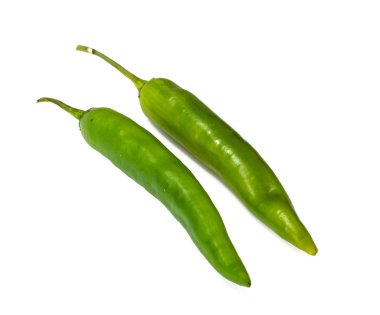 Beyaz bir arka plan üzerinde renkli biber