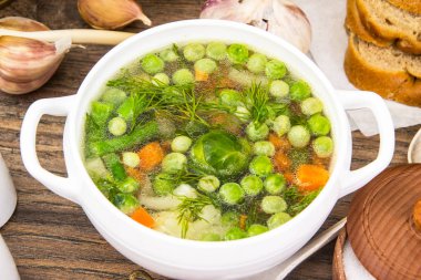 Karnabahar, Brüksel lahanası, yeşil fasulye, bezelye, Carr ile çorbası