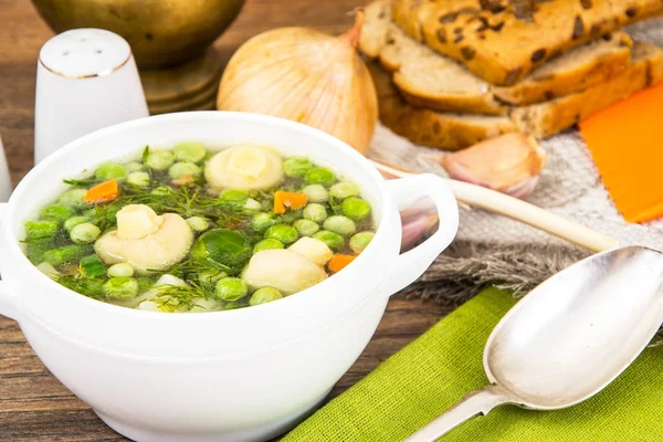 Karnabahar, Brüksel lahanası, yeşil fasulye, bezelye, Carr ile çorbası