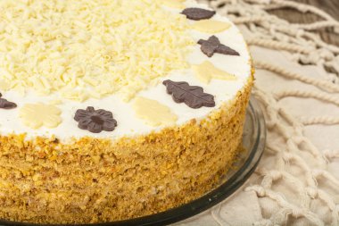 Tatlım kek krem şanti ve beyaz çikolata