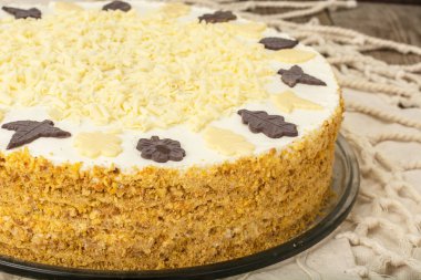 Tatlım kek krem şanti ve beyaz çikolata