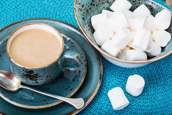 Malvavisco blanco y café con leche — Foto de Stock