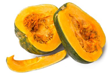 Kabak yarım ve dilim kesilmiş