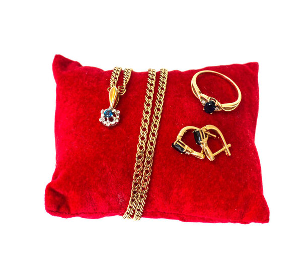 Gold Jewellery with natural sapphire