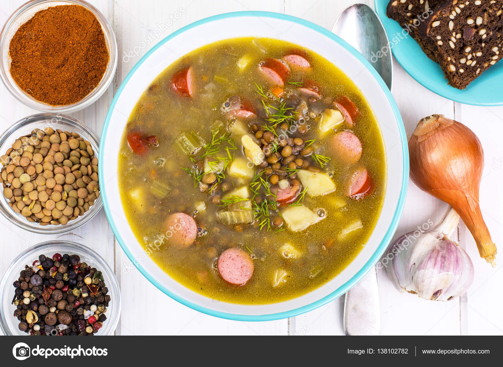 Sosisli Mercimek Yemeği Tarifi Sosisli Mercimek Yemeği Tarifi