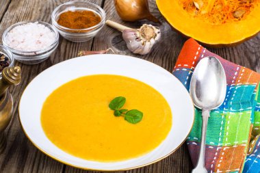 Kereviz, kabak, Fesleğenli sebze krem çorbası