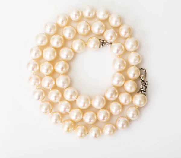 Natural pearl white beads — Stock Photo, Image