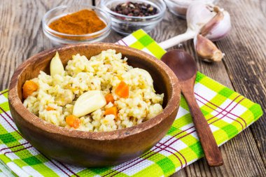 Pilav, pilav, et, havuç, sarımsak