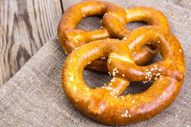Simit tuz ile: bira için geleneksel snack