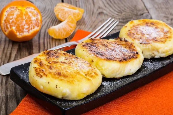 Tatlı sıcak cheesecakes mandalina ve ballı