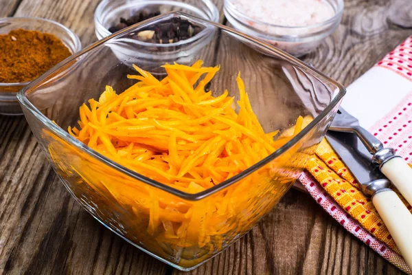 Салат з гарбуз, морква по-корейськи — стокове фото