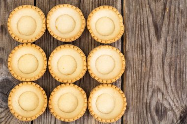 Antipasti tartlets yumuşak köpük ile