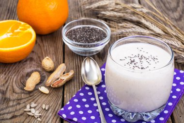 Düşük kalorili süt meyve taze portakal ile