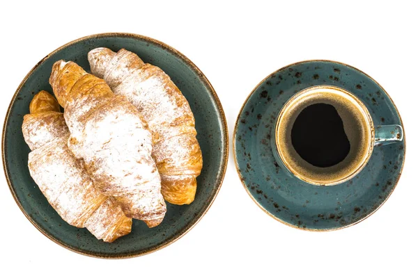 Friss meleg croissant, fehér háttér — Stock Fotó