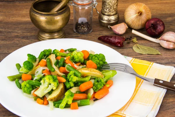 Здоровое питание выпеченные овощи — стоковое фото