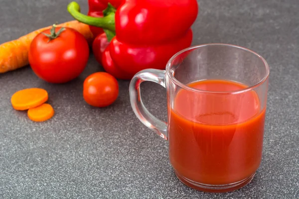 Mieszane warzyw sok z miąższu — Zdjęcie stockowe