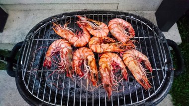 Büyük taze Kraliyet karides ızgara