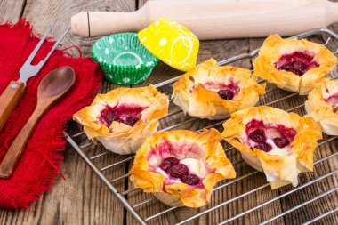 Filo pastasından hamur işi