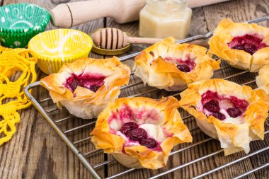 Filo pastasından hamur işi