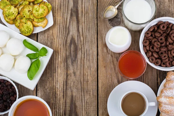 Kahvaltı sofra çikolata pul, mozzarella, jui