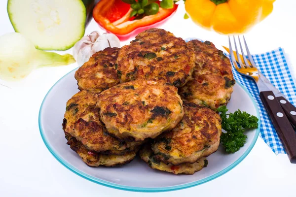 Côtelettes de viande et légumes — Photo