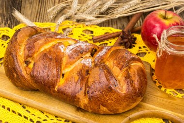 Elmalı turta Şükran gününde tarçın ile