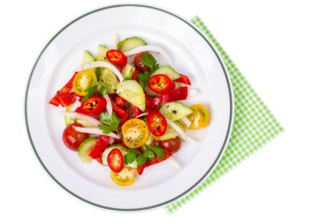 Acı biber salatası vegan