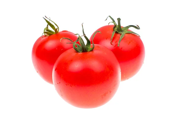 Plusieurs tomates rouges mûres isolées sur fond blanc — Photo