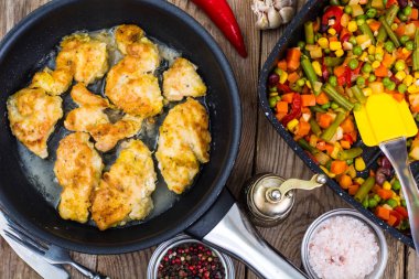 Elma ve tarçın ile güveç