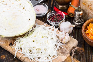 havuç rendelenmiş lahana