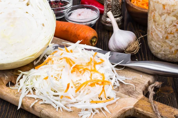 havuç rendelenmiş lahana