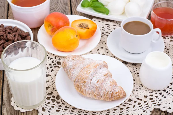 Desayunos ligeros y saludables — Foto de Stock