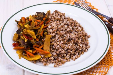 Haşlanmış sebzeler haşlanmış buğday