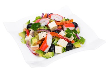 Avokado, surimi ve fetus sebze salatası