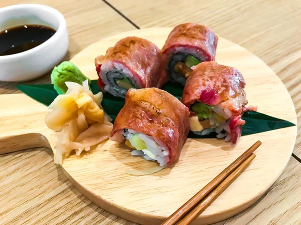 Meat sushi rolls with beef — Stock Photo, Image
