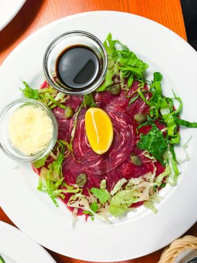 Dana carpaccio ahşap tablo