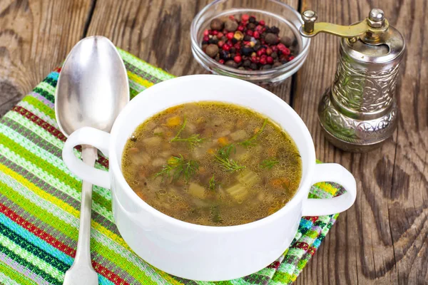 Vegetarian soup with green lentils — Stock Photo, Image