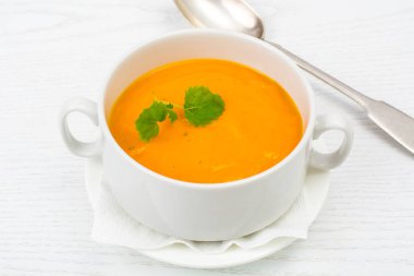 Havuç, kabak, sebze çorbası beyaz krema çorbası