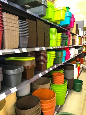 Plastik kap ve belgili tanımlık rafa koymak içinde belgili tanımlık çarşı kutusu