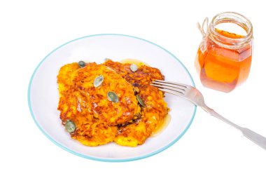 Bal ve tohum turuncu kızarmış kabak krep