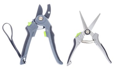 Makas, budama dalları, saplar için budama makası. Beyaz arka planda izole edilmiş bahçe ve çiçek bakım araçları. Stüdyo Fotoğrafı