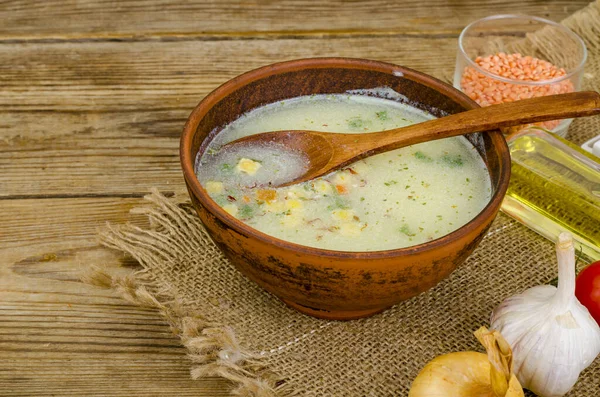 Vegetable Soup Lentils Clay Bowl Table Studio Photo — Stock Photo, Image