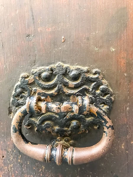 Antique Vintage Door Metal Handle — Stock Photo, Image